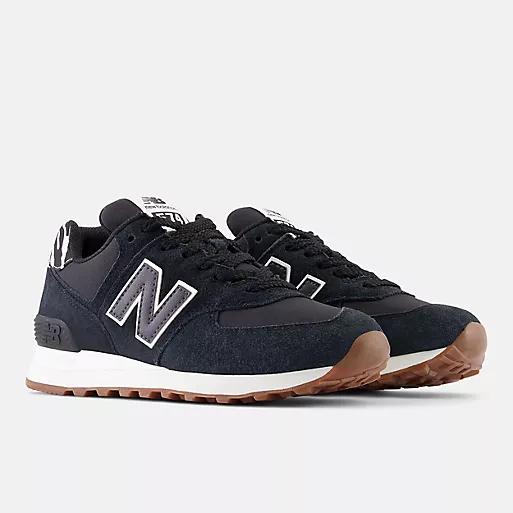 Giày New Balance 574 Nữ Màu Đen Trắng Họa Tiết Ngựa Vằn